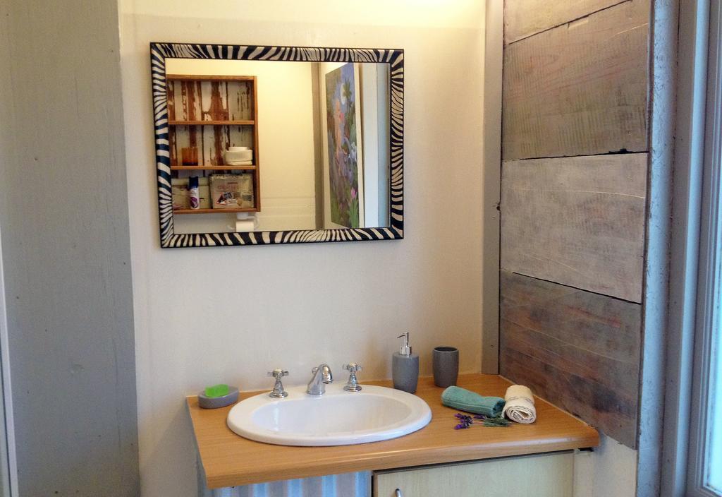 Loeriewood Garden Apartment, Hunters Home Knysna Dış mekan fotoğraf