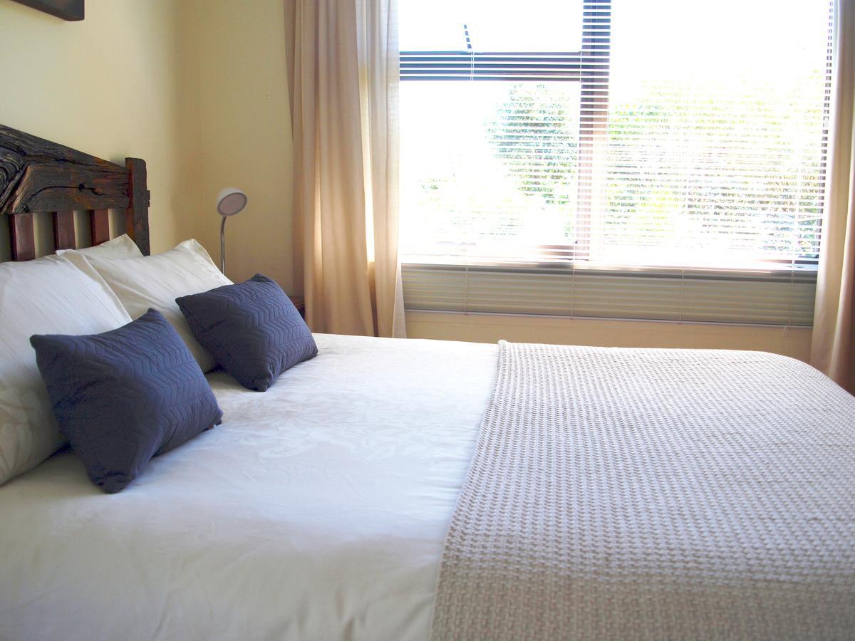 Loeriewood Garden Apartment, Hunters Home Knysna Dış mekan fotoğraf